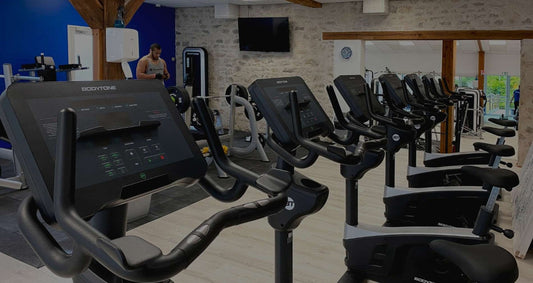 Diseño funcional de gimnasios: claves técnicas para optimizar espacio, flujo y equipamiento