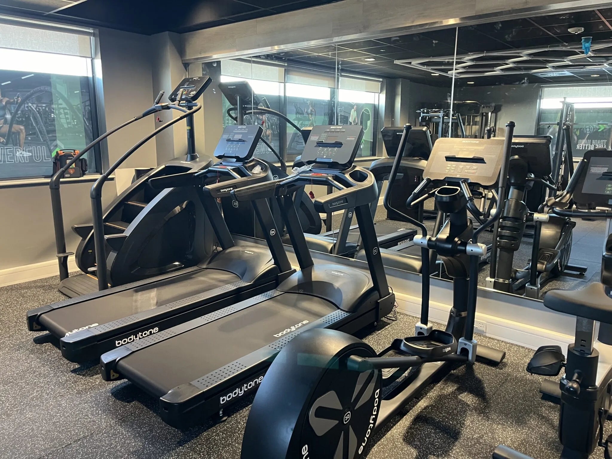 Empresas1.jpeg.webp__PID:ad12928a-581b-4c62-80ce-a33ab6379ba5